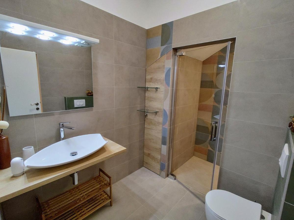 דרזניצה Apartmani Ines מראה חיצוני תמונה